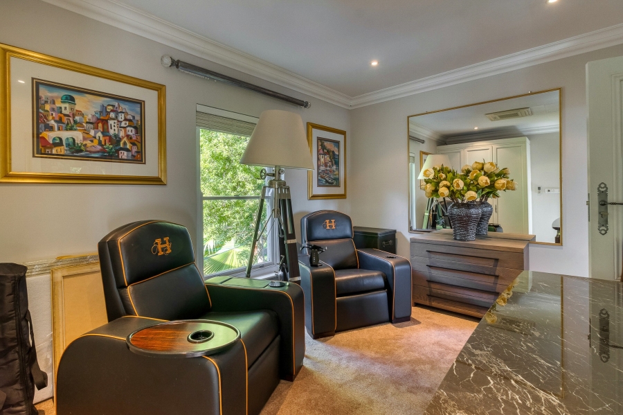 9 Bedroom Property for Sale in Parel Vallei Western Cape